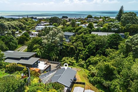 Photo of property in 53 Pitcairn Street, Oakura, 4314