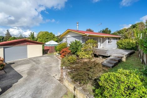 Photo of property in 21 Japonica Drive, Beach Haven, Auckland, 0626