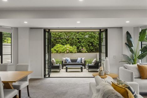 Photo of property in Gb/2 Bassett Road, Remuera, Auckland, 1050