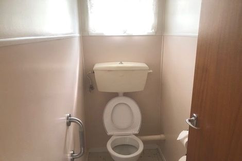 Photo of property in 3/67 Titirangi Road, New Lynn, Auckland, 0600