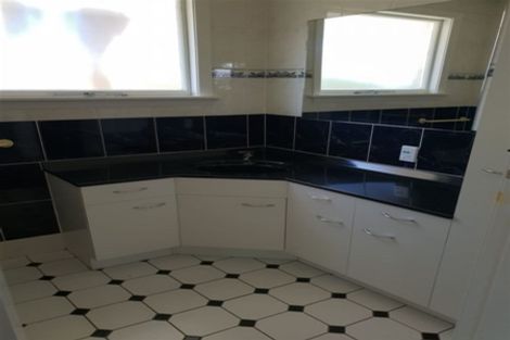 Photo of property in 32 Golf Links Road, Shirley, Christchurch, 8061