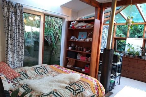 Photo of property in 39 Highbury Road, Highbury, Wellington, 6012