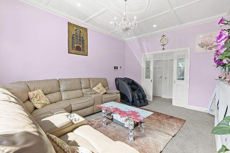 Photo of property in 127 Mangere Road, Otahuhu, Auckland, 1062