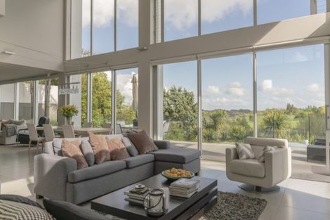 Photo of property in 18 Sheriff Place, Riverlea, Hamilton, 3216