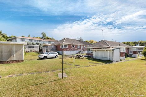 Photo of property in 2/6 Margaret Place, Milford, Auckland, 0620