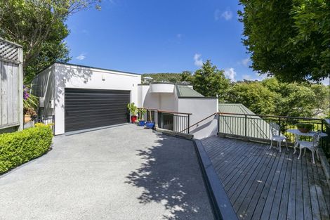 Photo of property in 18a Lucknow Terrace, Khandallah, Wellington, 6035