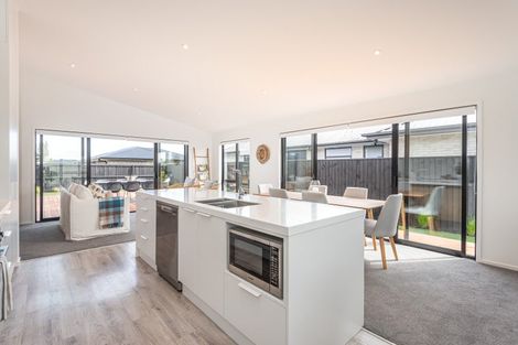 Photo of property in 4 Cork Street, Halswell, Christchurch, 8025