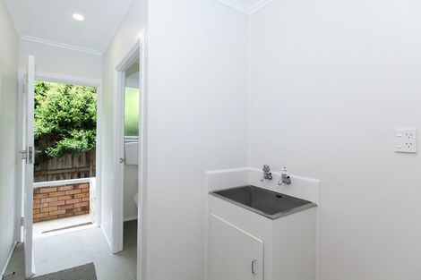 Photo of property in 2/25a Mount Albert Road, Mount Albert, Auckland, 1025