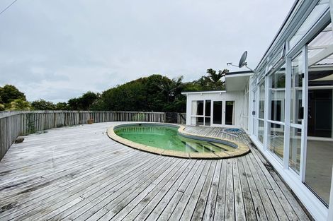 Photo of property in 156 Bleakhouse Road, Mellons Bay, Auckland, 2014