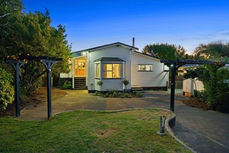 Photo of property in 7 Napier Grove, Waikanae Beach, Waikanae, 5036