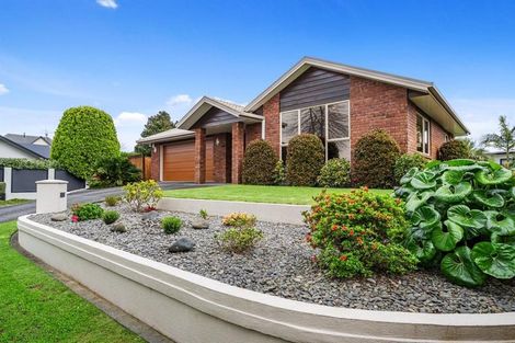 Photo of property in 28 Redhaven Place, Bethlehem, Tauranga, 3110