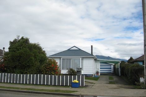 Photo of property in 12 Meihana Street, Takaka, 7110