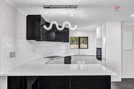 Photo of property in 15c Mckean Avenue, Manurewa, Auckland, 2102