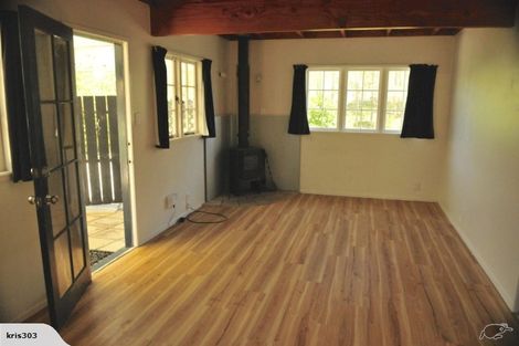 Photo of property in 13 Totara Road, Onetangi, Waiheke Island, 1081