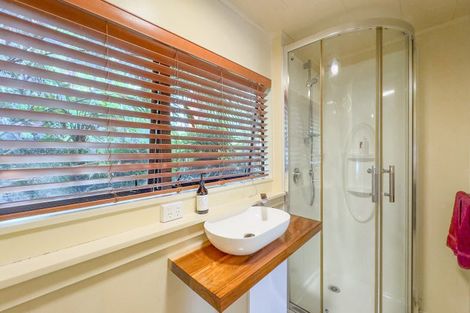 Photo of property in 304 Thames Coast Sh25 Road, Thornton Bay, Thames, 3575