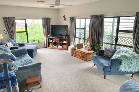 Photo of property in 33 Tawa Street, Lansdowne, Masterton, 5810