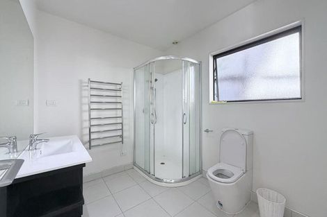Photo of property in 9 Amber Glen, Albany, Auckland, 0632