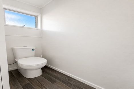 Photo of property in 1/21 Bonito Place, Bayview, Auckland, 0629