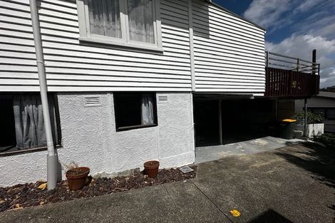 Photo of property in 8 Widmore Drive, Massey, Auckland, 0614
