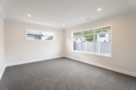 Photo of property in 28 Farnworth Terrace, Churton Park, Wellington, 6037