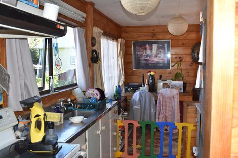 Photo of property in 24 Fisher Place, Carterton, 5713