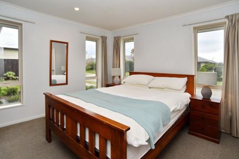 Photo of property in 5 Horomaka Street, Pegasus, 7612