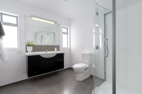 Photo of property in 145 Kings Avenue, Matua, Tauranga, 3110