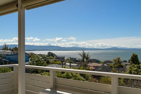 Photo of property in 15 Vivian Drive, Omokoroa, 3114
