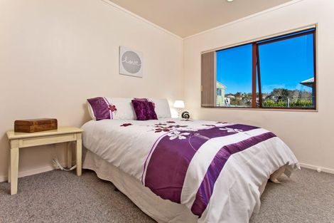 Photo of property in 27 Philson Terrace, Browns Bay, Auckland, 0630