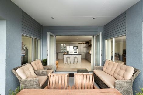 Photo of property in 19 Holyoake Terrace, Omokoroa, 3114