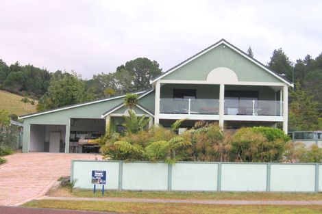 Photo of property in 330 Waterways Parade, Pauanui, Hikuai, 3579