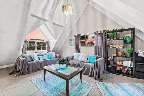 Photo of property in 52a Rua Road, Glen Eden, Auckland, 0602