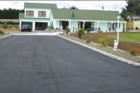 Photo of property in 22 Hart Road, Pukekohe, 2676