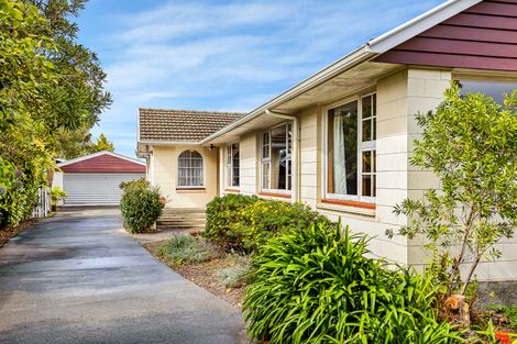 Photo of property in 7 Mirfield Place, Russley, Christchurch, 8042