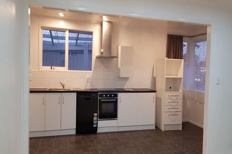 Photo of property in 19 Swallow Drive, Manurewa, Auckland, 2102