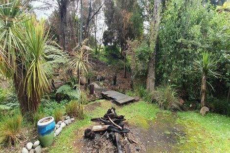 Photo of property in 22 Lorenzen Bay Road, Raglan, 3225