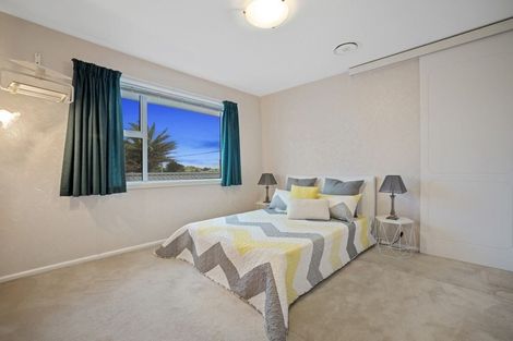 Photo of property in 406 Marine Parade, South New Brighton, Christchurch, 8062