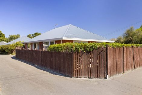 Photo of property in 1/216 Greers Road, Bryndwr, Christchurch, 8053