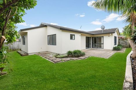 Photo of property in 8 Amarillo Place, Manurewa, Auckland, 2105