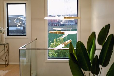 Photo of property in 28 Catalina Avenue, Rosehill, Papakura, 2113