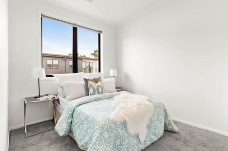 Photo of property in 11/130 Stancombe Road, Flat Bush, Auckland, 2016