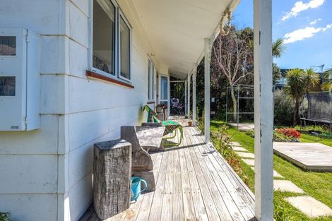 Photo of property in 16 Cory Road, Palm Beach, Waiheke Island, 1081