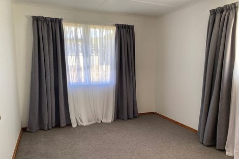 Photo of property in 14 Trevethick Grove, Woburn, Lower Hutt, 5010