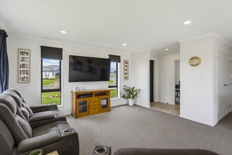 Photo of property in 42 Tainui Street, Levin, 5510