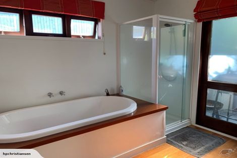 Photo of property in 6a Channel View Road, Campbells Bay, Auckland, 0630