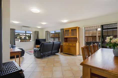 Photo of property in 15a Tatai Road, Bowentown, Katikati, 3177