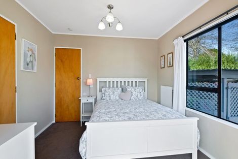 Photo of property in 16 Taihiki Road, Clarks Beach, 2122