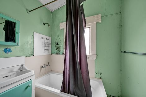 Photo of property in 5 Argyle Street, Hawera, 4610