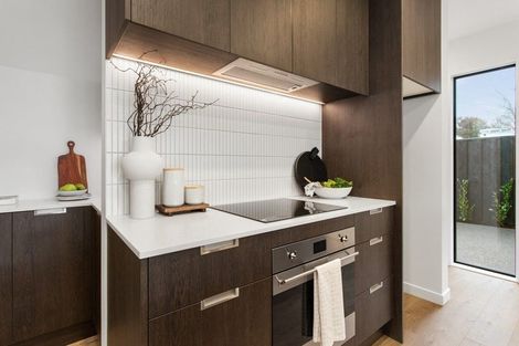 Photo of property in 3/27 Division Street, Riccarton, Christchurch, 8041