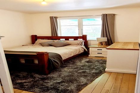 Photo of property in 37 Brandon Street, Featherston, 5710